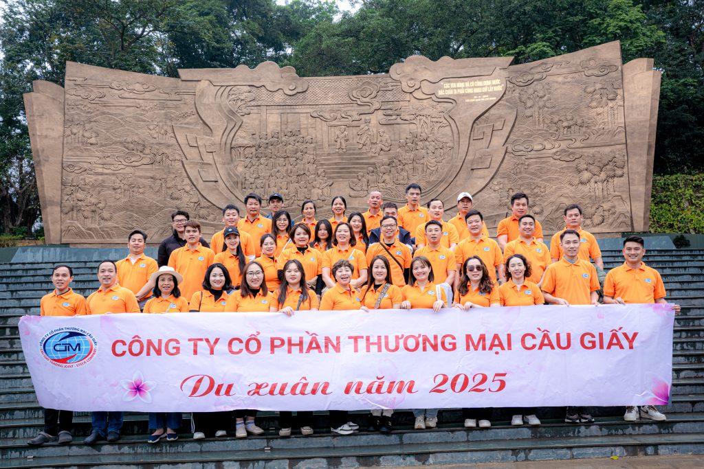 CÔNG TY CỔ PHẦN THƯƠNG MẠI CẦU GIẤY TỔ CHỨC HOẠT ĐỘNG DU XUÂN – LỄ CHÙA ĐẦU NĂM 2025