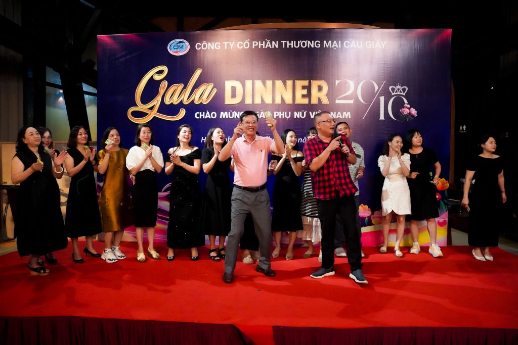 liên hoan văn nghệ tại sự kiện gala dinner teambuilding mưng ngày phụ nữ việt nam 20/10