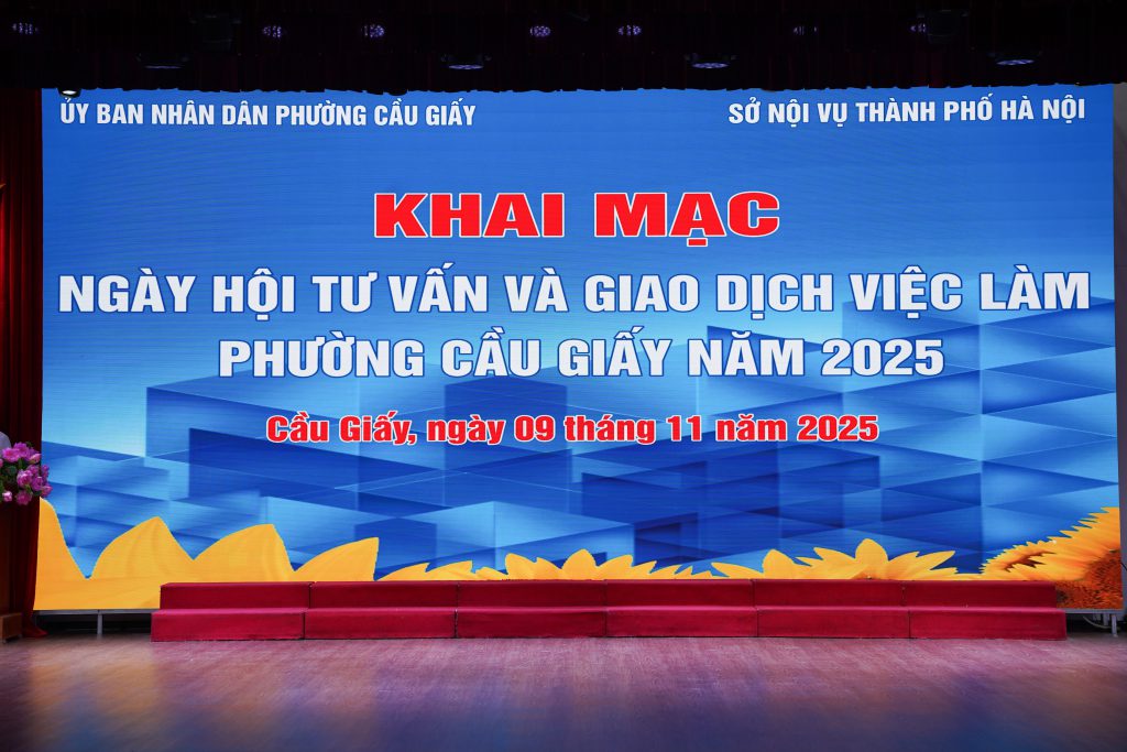 Công ty Cổ phần Thương mại Cầu Giấy tham gia Ngày hội việc làm 2025 tại UBND phường Cầu Giấy